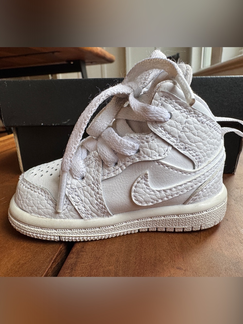 Nike Jordan Kids White Tumbled Leather High-Top Sneakers